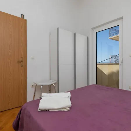 Apartments With A Parking Space Marusici, Omis - 1131 Mimice Room photo