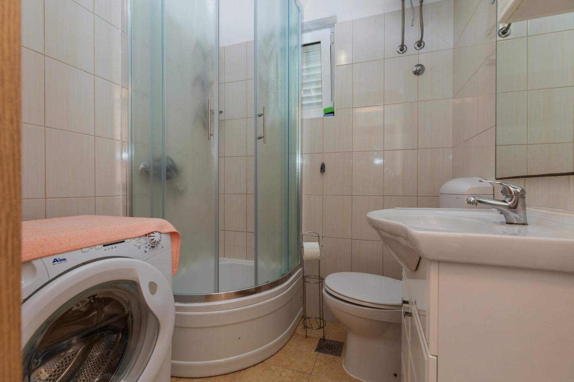 Apartman With A Parking Space Marusici, Omis - 1131