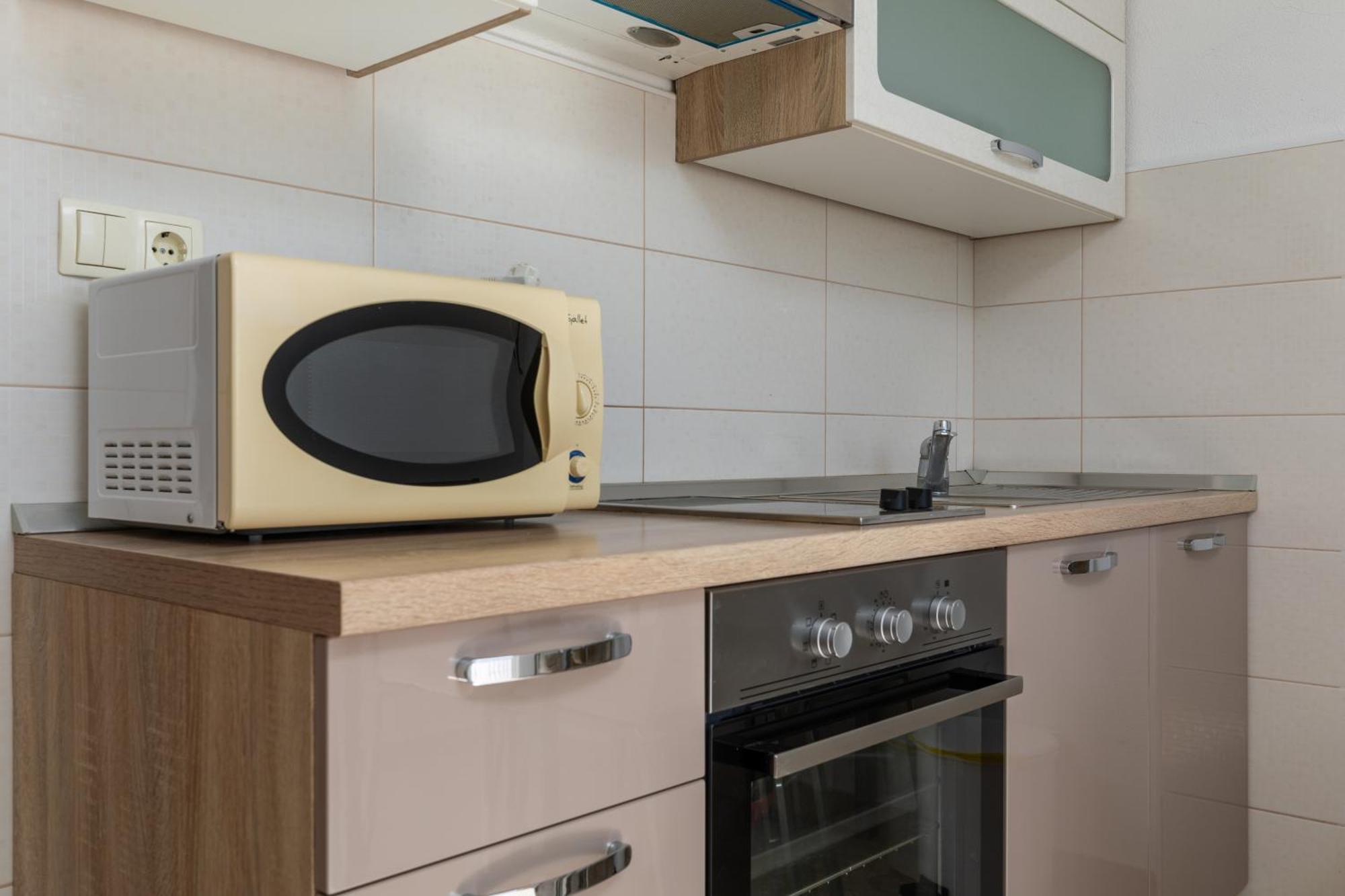 Apartman With A Parking Space Marusici, Omis - 1131 Mimice